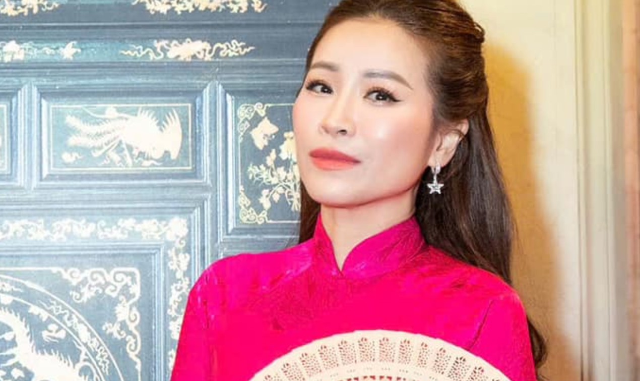 Nữ nghệ sĩ sở hữu biệt thự 30 tỷ ở Đà Lạt, chọn sống độc thân tới già, nuôi hơn 400 con chó hoang